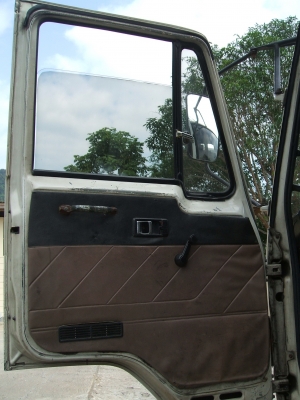 ขายรถสิบล้อเพลาเดียวดั้ม1 คัน ISUZU 175
