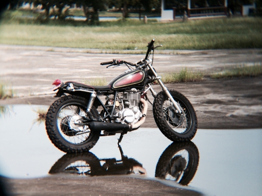 ขาย sr400แทร็กเกอร์โหดๆ ขาย sr400แทร็กเกอร์โหดๆ