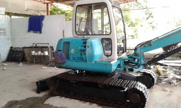 ขายแมคโคร โคมัทสุ pc40-7 พร้อมหัวเจาะ กะแทก