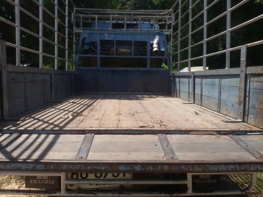 ขายรถบรรทุก4ล้อ สภาพสวยๆ เน้นๆวิ่งแสนกว่าโล รถบ้านแท้