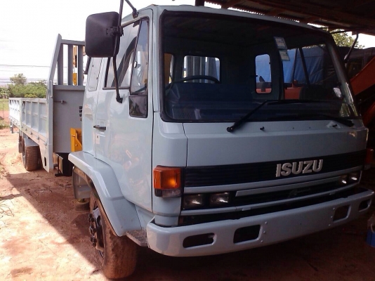 ขายรถบรรทุกหกล้อรถประกอบ FRR เครื่อง 175 แรง เบรคจิฟฟี่ พวงมาลัยพาวเวอร์ ช่วงล่างใหญ่ ยาง 9.00 ทะเบียนพร้อม