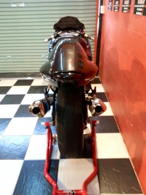 T&amp;T BIKE RAMA2 ขายราคาพิเศษ 219000 ฿HAYABUSA GSXR1300 ปี2006 LIMITAD สีสวย รถวิ่งมา 3XXXXโล เท่านั้น กุญแจแท้ 1ดอกท่อสูตร YOSHIMURA ตรงรุ่น สลิปออน แท้USA.