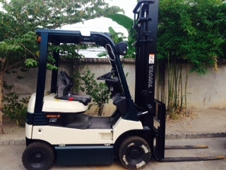 ขายรถโฟล์คลิฟท์ TOYOTA ไฟฟ้านั่งขับขนาด1.5 ตัน รุ่น7 เสาสูง 4เมตร เกียร์ออโต้ รถสวย พร้อมใช้งาน ติดต่อ 089-9357399 ดลนภัส