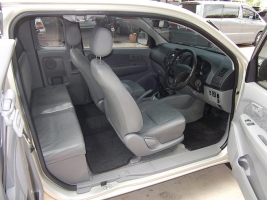 ขาย TOYOTA HILUX VIGO SMART CAB 2.7J เบนซิน ติดแก๊ส LPG หัวฉีด สภาพสวยพร้อมใช้งาน