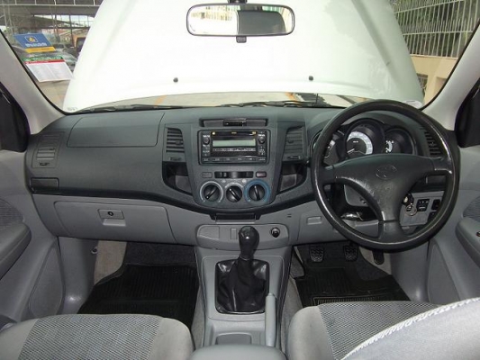 ขาย TOYOTA HILUX VIGO SMART CAB 2.7J เบนซิน ติดแก๊ส LPG หัวฉีด สภาพสวยพร้อมใช้งาน