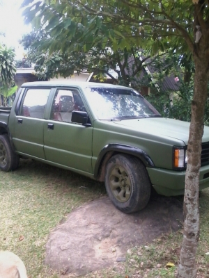 ขาย  l200  แต่งเต็มสีอินฟาเรส us เครื่อง เจ  ทำใหม่หมดทะเบียนครบ