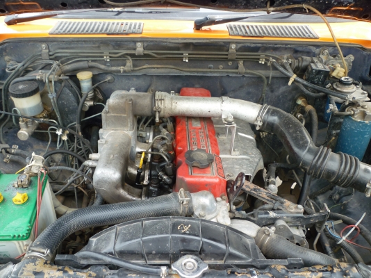 ขายนิสสัน big M  ปี94 หน้าหัก ไมล์ตรง