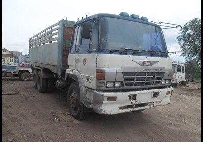 สิบล้อ 2M สภาพสวย สิบล้อ 2M สภาพสวย