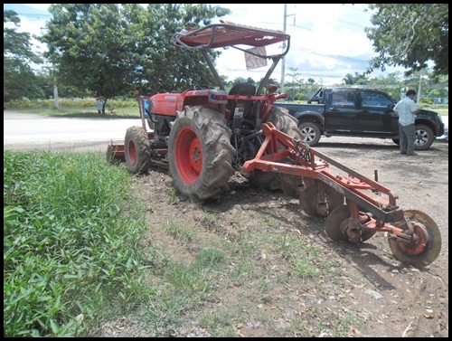 รถไถคูโบต้า 43 แรง