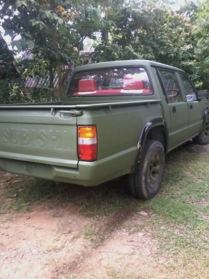 ขาย  l200  แต่งเต็มสีอินฟาเรส us เครื่อง เจ  ทำใหม่หมดทะเบียนครบ