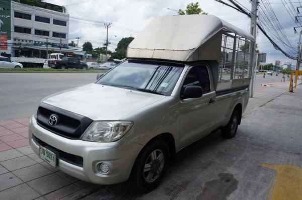 TOYOTA VIGO SMRAT ตอนเดียว ปี 2008 ขายรถสวย พวงมาลัยพาวเวอร์ หลังคาสวยพร้อมใช้ ล้อ MAX แอร์เย็นๆ เครื่องวิ่งดี ช่วงล่างแน่น ภายในสภาพสวย สีสวย รถพร้อมใช้งาน จัดไฟแนนได้ TOYOTA VIGO SMRAT ตอนเดียว ปี 2008 ขายรถสวย พวงมาลัยพาวเวอร์ หลังคาสวยพร้อมใช้ ล้อ MAX แอร์เย็นๆ เครื่องวิ่งดี ช่วงล่างแน่น ภายในสภาพสวย สีสวย รถพร้อมใช้งาน จัดไฟแนนได้