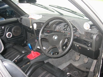 ขายรถเก๋งบีเอมดับบิวปี89สภาพพร้อมใช้รุ่น318iติดแกสระบบเรียบร้อย