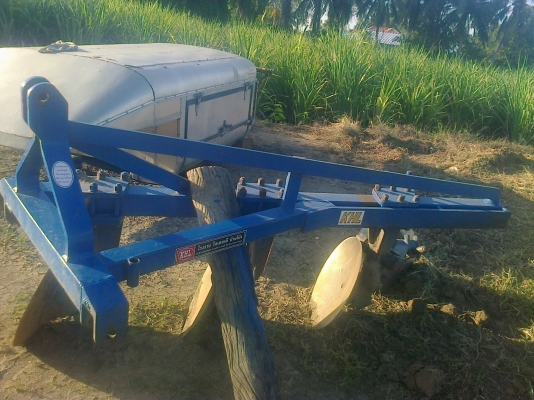 ขายครับ6610  2เพลาคานหน้าคาลาโล่มีเทอร์โบพร้อมใช่มีทะเบียนสนใจโทร0810076640