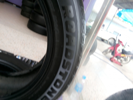 ยางมือ2หนึ่งคู่สภาพสวย 225/55r17   2000 บ.