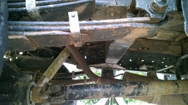 ขายเล่มทะเบียนครบชุด+คัสซีทั้งชุด 4 ล้อใหญ่..ISUZU NKR57E-7100822 ปี*2538(ค้สซีสวย)