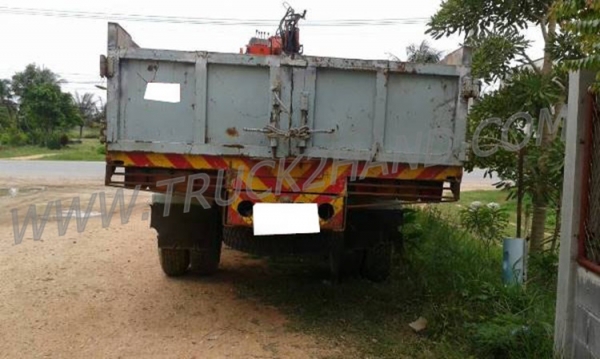 ISUZU 6 ล้อติดเครน 3 ตัน  รุ่น FTR11LY 160 แรงม้า ปีจดทะเบียน 2544