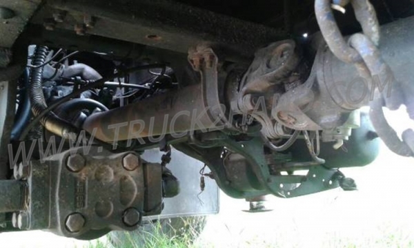 ISUZU 6 ล้อติดเครน 3 ตัน  รุ่น FTR11LY 160 แรงม้า ปีจดทะเบียน 2544