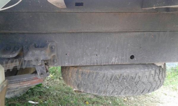 ISUZU 6 ล้อติดเครน 3 ตัน  รุ่น FTR11LY 160 แรงม้า ปีจดทะเบียน 2544