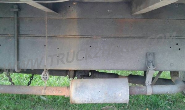 ISUZU 6 ล้อติดเครน 3 ตัน  รุ่น FTR11LY 160 แรงม้า ปีจดทะเบียน 2544