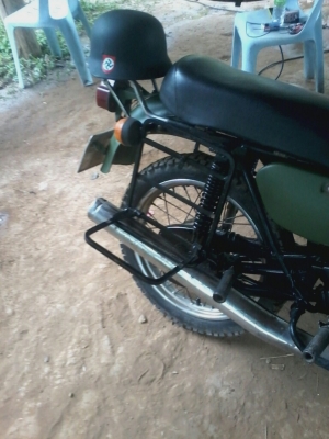 ขายมอไซทหารของรัสเซีย 175 เดิมๆคันสตาจอยู่ซ้ายของเดิมทั้งคัน