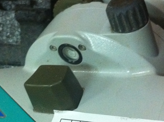 กล้องที่ใช้กับงานสำรวจพื้นที่  SOKKIA  พร้อมใช้งานมีกล่องเก็บบุฟองน้ำ เก็บรักษาไว้อย่างดี