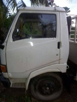 ขายHINO KM เครื่อง117แรง เครื่องดี แคชซีสวย สภาพพร้อมใช้งาน เอกสารพร้อมโอน สนใจโทร 090-8588220คุณนะ ID:narong498 หรือ www.truck.in.th/498