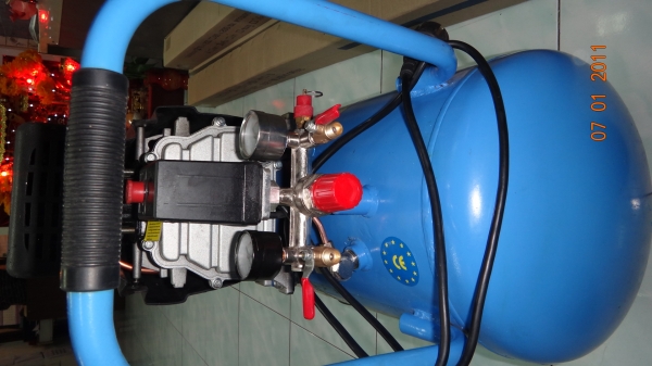 เครื่องปั๊มลม ราคาประหยัดของใหม่มีตำหนิ