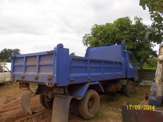 330000 บ   ไม่มีทะเบียน ดั้มขี้นใหม่  เครื่องอิซูสุ 110 เเรง