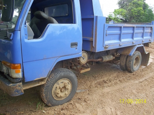 330000 บ   ไม่มีทะเบียน ดั้มขี้นใหม่  เครื่องอิซูสุ 110 เเรง