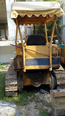 ขายรถแทรกเตอร์ CAT  D2-5  รถพร้อมใช้งาน