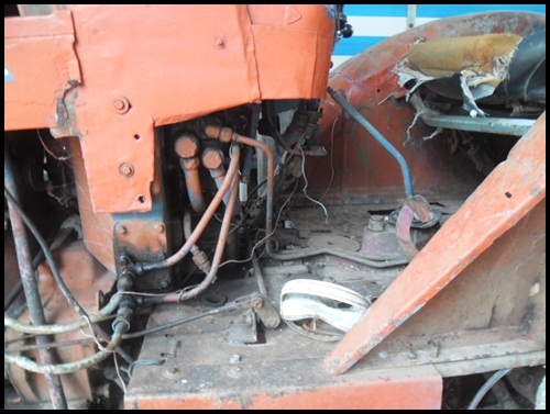 รถไถ MT สภาพน่าใช้ รถไถ MT สภาพน่าใช้