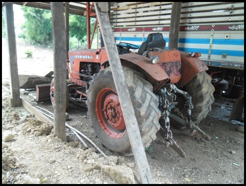 รถไถ MT สภาพน่าใช้ รถไถ MT สภาพน่าใช้