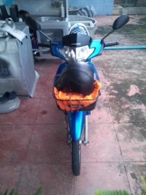 สตาร์ทมือ.wave125i  ปี49 สีน้ำเงิน  เครื่องดีมาก 25,000