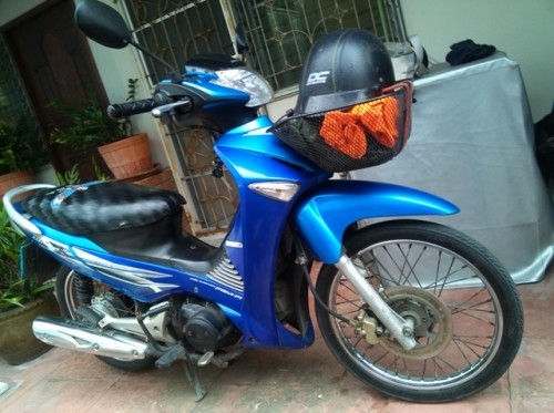 สตาร์ทมือ.wave125i  ปี49 สีน้ำเงิน  เครื่องดีมาก 25,000