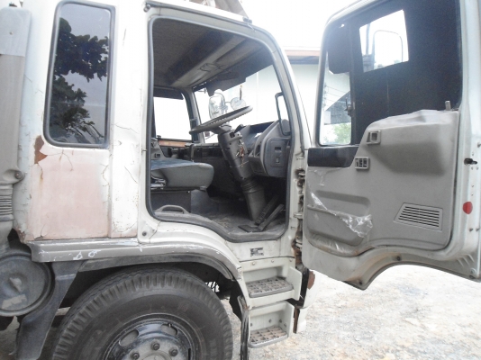 ขายรถ 6 ล้อ ขายรถ 6 ล้อ