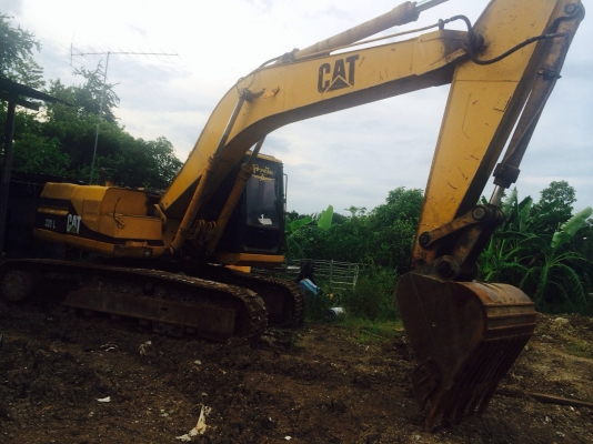 ขายด่วนหัวเก๋งพร้อมชุดกล่องไฟ cat 320v2