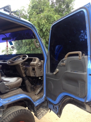 ขาย ISUZU120 การ์ตูน ยาว 4.30 เมตร รถพร้อมใช้งานคับ