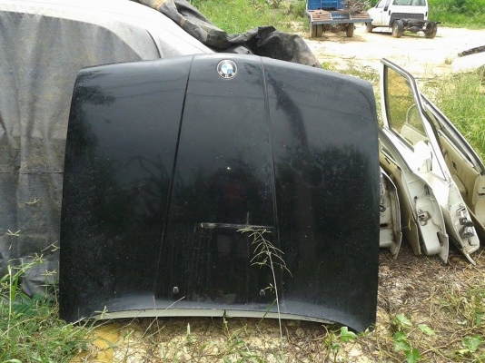 อะไหล่ E30 318 ขายเหมายกกอง 5000 บาท