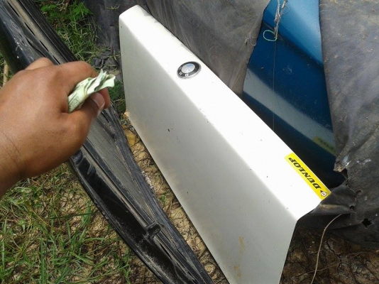 อะไหล่ E30 318 ขายเหมายกกอง 5000 บาท