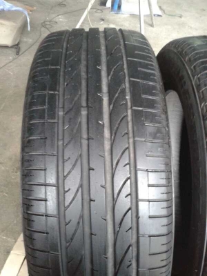 ขายยาง 235/55/18  ปี12    1คู่