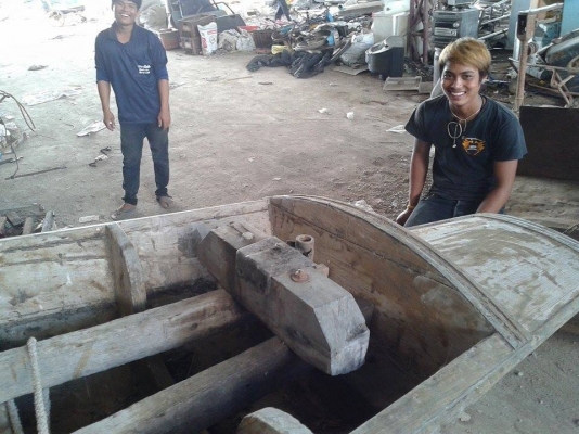 เรือ สวยๆ ยาวประมาณ 3วา2ศอก