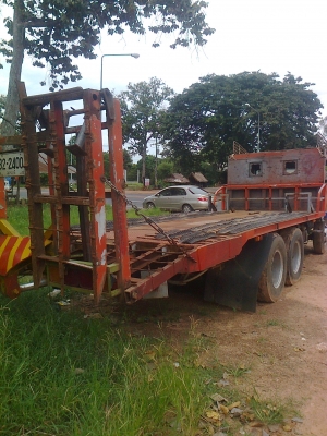 370,000 10ล้อหัวยาว1เพลาใหญ่หมวกเจ็ก ขึ้นรถเกี่ยว แบคโฮ 200