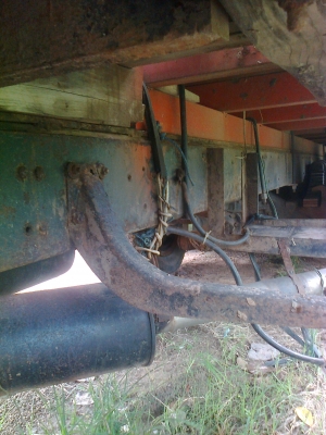 370,000 10ล้อหัวยาว1เพลาใหญ่หมวกเจ็ก ขึ้นรถเกี่ยว แบคโฮ 200