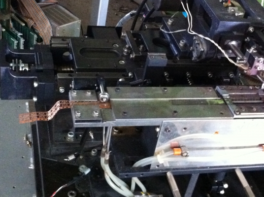 ชุดควบคุมservo pack และ AC เซอร์โวมอเตอร์มาพร้อมกันเป็นชุด ใช้ประกอบทำเครื่องจักร หุ่นยนต์