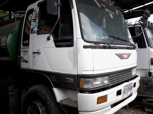 ขอโทษครับ แจ้งราคาใหม่ 550,000 บาท ครับ ขายด่วนครับ รถน้ำ 1 เพลา HINO F18 สวยพร้อมใช้งาน เอกสารพร้อมโอนครับ