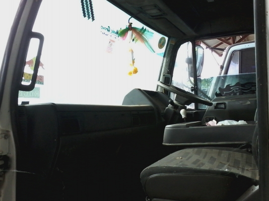 ขายด่วนครับ รถน้ำ 1 เพลา HINO F18 สวยพร้อมใช้งาน เอกสารพร้อมโอนครับ