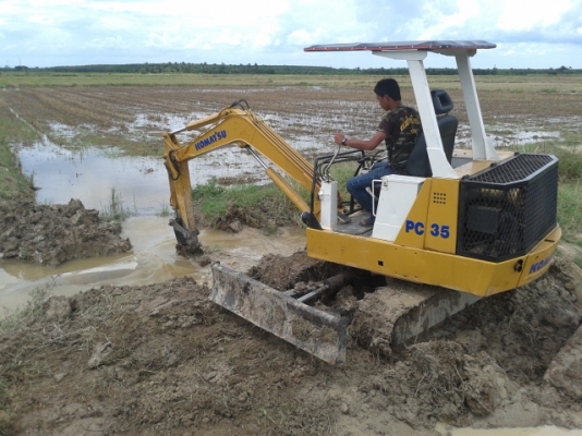 ด่วน" มิตรซู  M  35   รถใช้งานอยู่ทุกวัน.. พร้อมใช้งาน  (เจ้าของขายเอง)