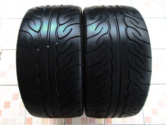ขายยาง YOKOHAMA AD08 255-35-18 ปี12 สวยๆ (1คู่)
