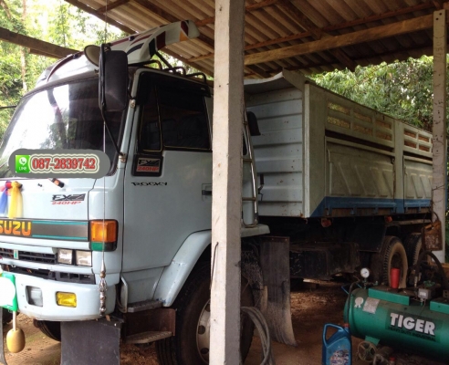 ขายรถดั้มพ์ 10 ล้อ 2 เพลา ISUZU ROCKY 195 แรงม้า