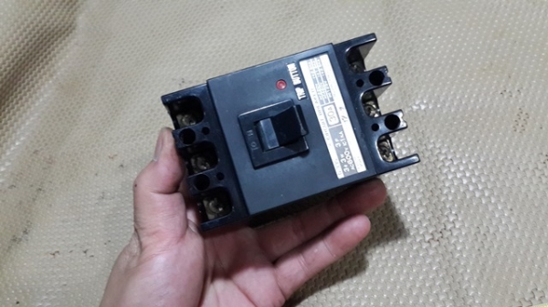 เบรคเกอร์ ์NISSHIN 30A งานญี่ปุ่น